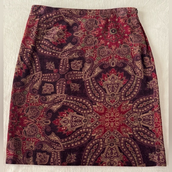 St. John's Bay Paisley Skirt 100% Cotton Women’s Skirt Size 4 Suede-Feel - Picture 2 of 8